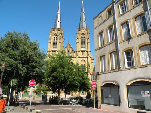  Eglise Saint-Ségolène, place Jeanne d'Arc